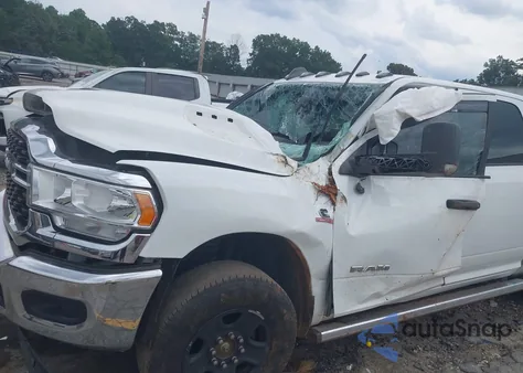 2022 Ram 2500 Big Horn 4X4 6'4 Box z USA, uszkodzony, nr VIN 3C6UR5DL2NG340477